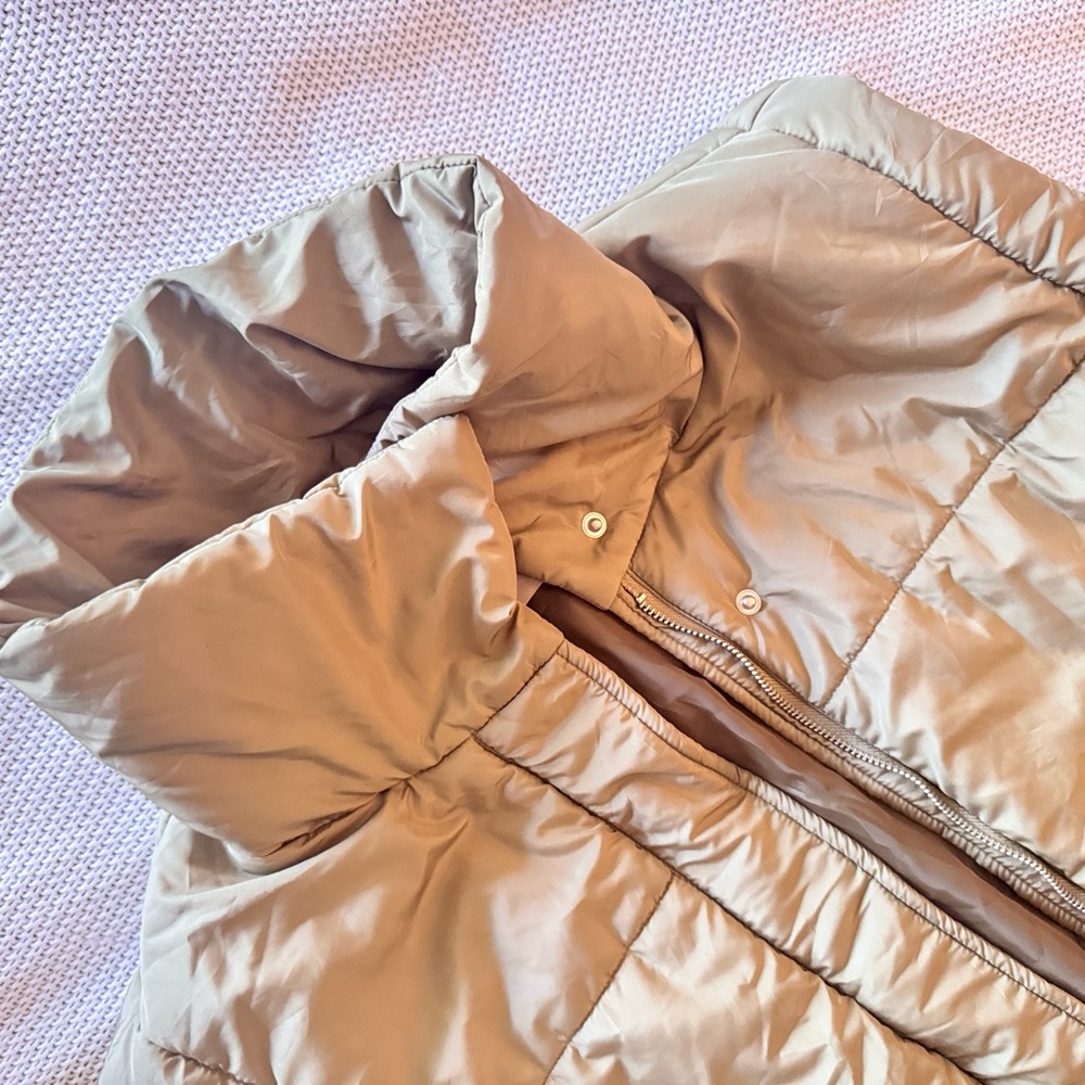 ALTAR’D STATE Olive Green Quilted Puffer Vest w High Neck - Picture 4 of 12